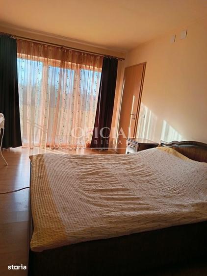 Casă cu 4 camere în Borhanci