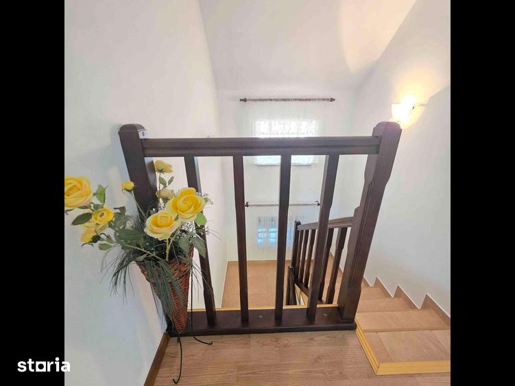 Casă cu 3 camere cu Teren 370 Mp în Turcheș