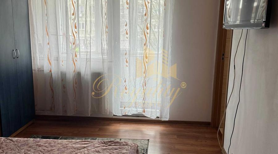 Garsonieră semidecomandată, mobilată în Lipovei