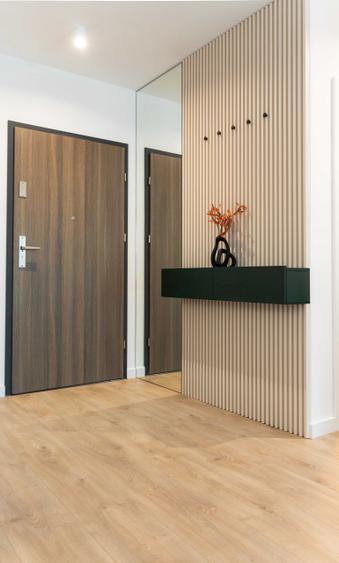 Apartament cu 2 camere decomandat în Torontalului