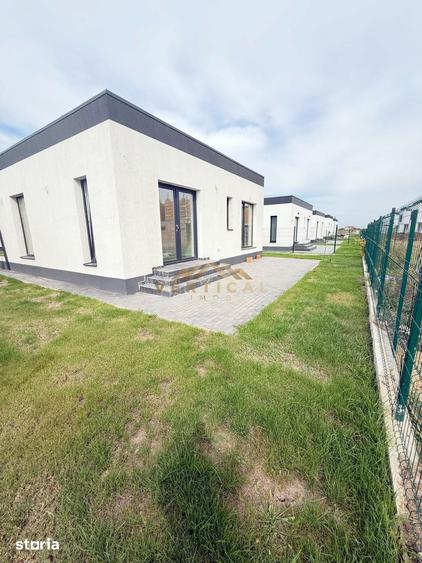 Casă cu 3 camere cu Teren 335 Mp în Vidra