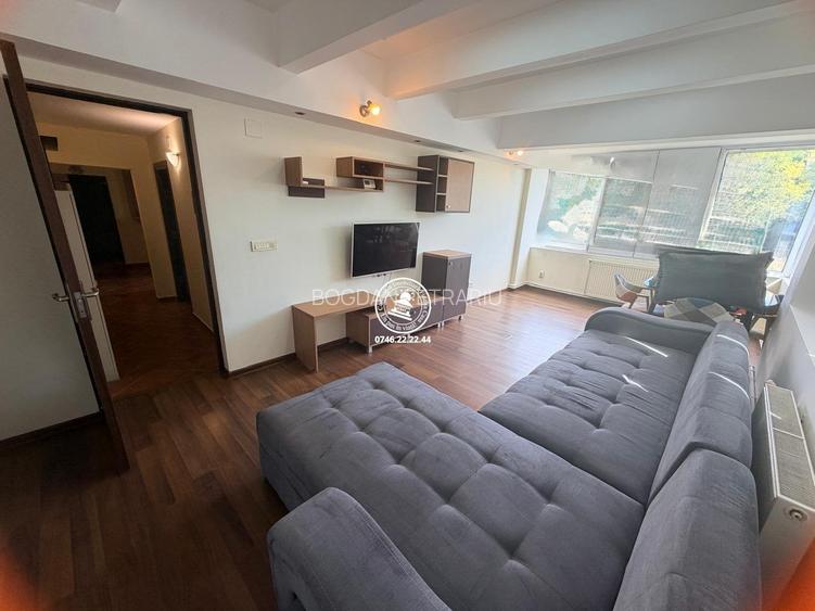 Reprezentare exclusiva! Apartament cu 3 camere decomandat cu terasa inchisa