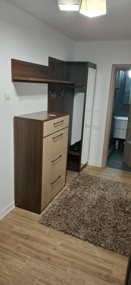 De inchiriat apartament 2 camere - 3