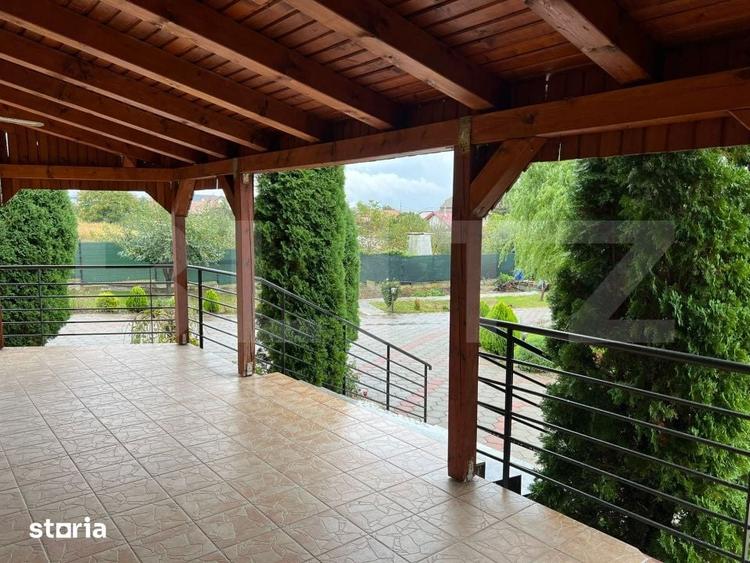 Casă cu 8 camere cu Teren 2200 Mp în Sâncraiu de Mureș