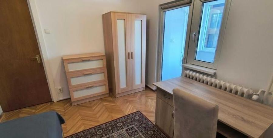 Apartament cu 4 camere decomandat, mobilat în Kiseleff