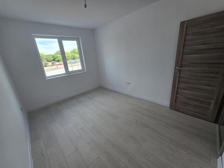 Garsonieră decomandată în Braytim