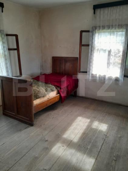 Casă cu 2 camere cu Teren 449 Mp în Central