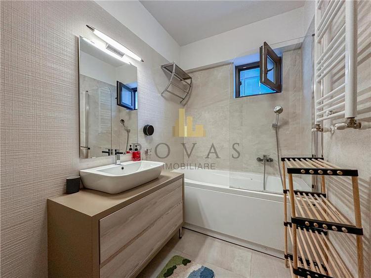 Apartament cu 3 camere semidecomandat, mobilat în Herăstrău