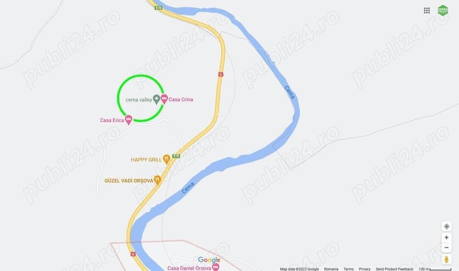 Teren de 5500 mp, în Central