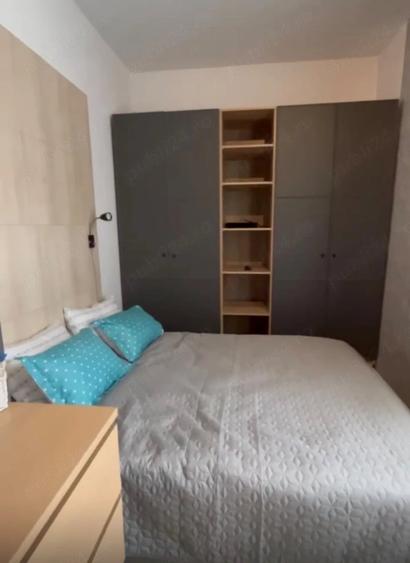 Apartament cu 3 camere decomandat în Andrei Mureșanu