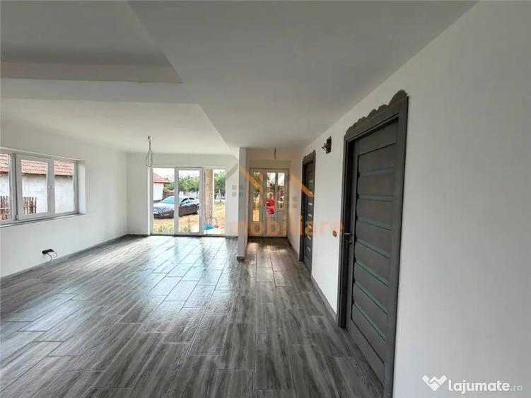 Casă cu 4 camere cu Teren 1439 Mp în Inand