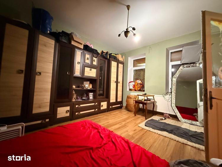 Casă cu 4 camere cu Teren 2000 Mp în Iara