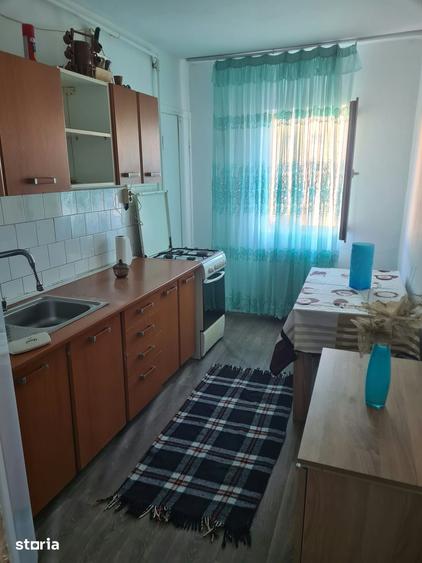 Apartament cu 2 camere decomandat în Astra