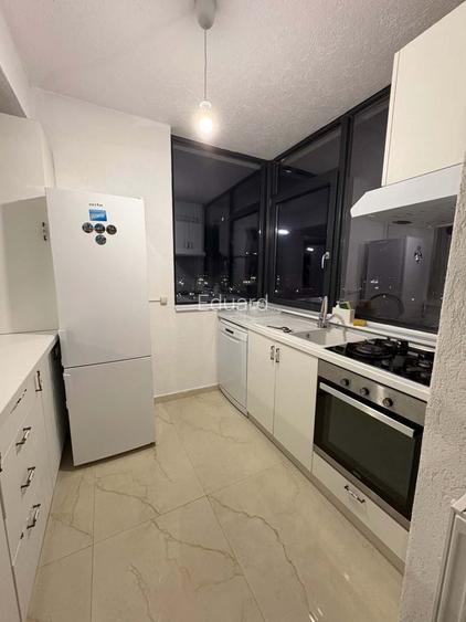 Apartament 3 camere zona Doamna Stanca-Mihai Viteazu