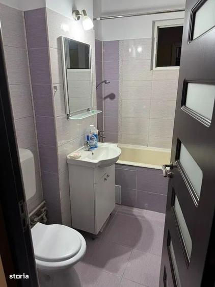 Apartament cu 2 camere decomandat în Titan — fotografia 3