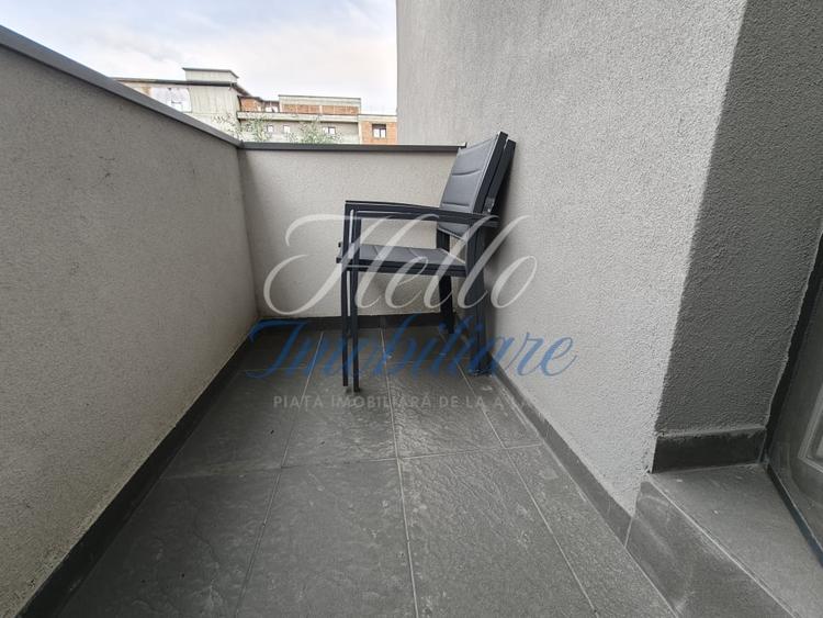Apartament cu 3 camere decomandat, mobilat în Florești