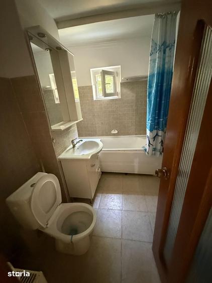 Apartament cu 4 camere decomandat în Obcini