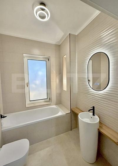 Duplex cu 3 camere cu Canalizare în Moșnița Nouă