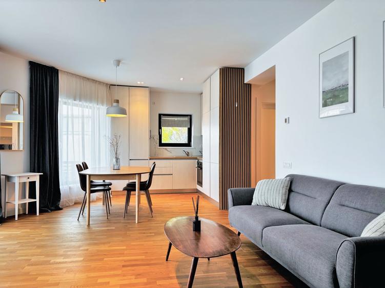 Apartament de 3 camere la poalele Tampei | Vedere panoramica - 1