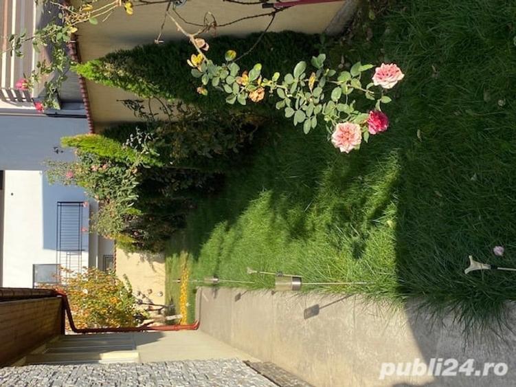 Casă cu 5 camere cu Teren 776 Mp în Central