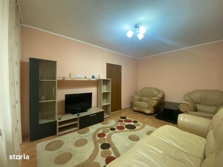 Apartament cu 2 camere semidecomandat, mobilat în Craiovei