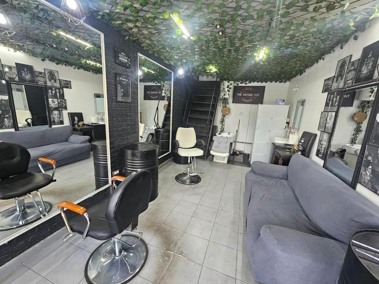 Spațiu comercial, de 30 mp, în Trocadero