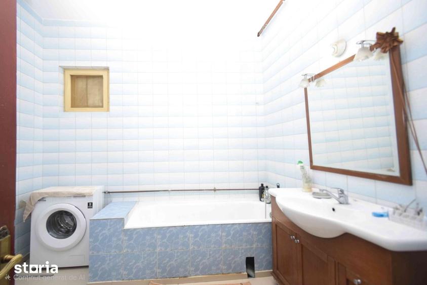 Casă cu 4 camere cu Teren 656 Mp în Brestei