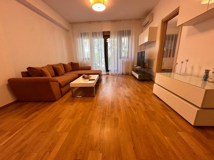 Apartament cu 2 camere semidecomandat în Herăstrău