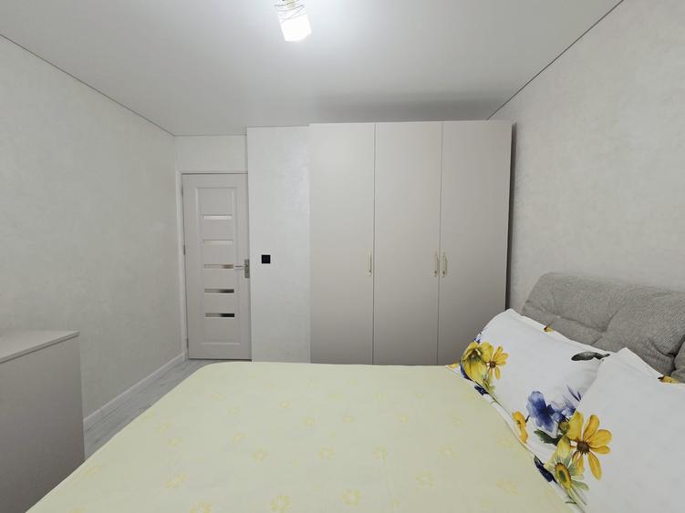 Apartament cu 2 camere decomandat în Micro 17