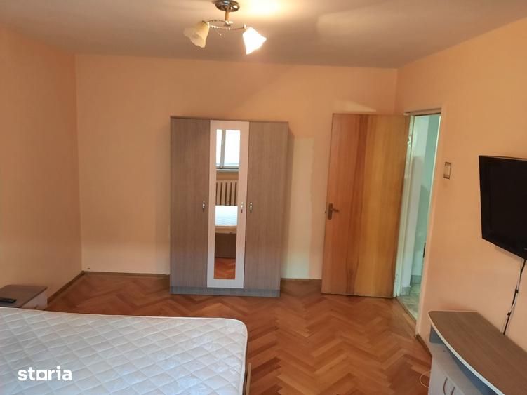 Garsonieră decomandată, mobilată în Ultracentral