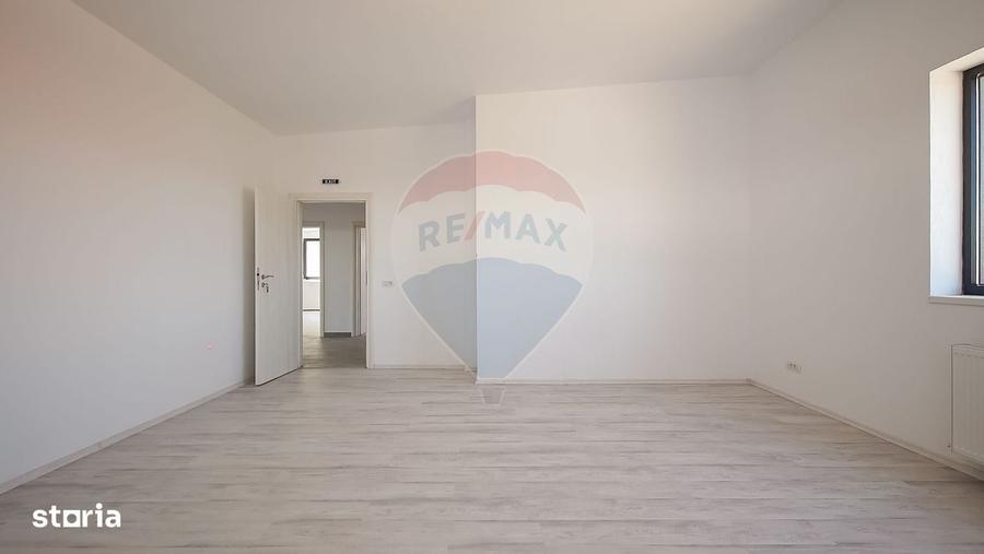 Spațiu comercial, de 320 mp, în Hărmanului