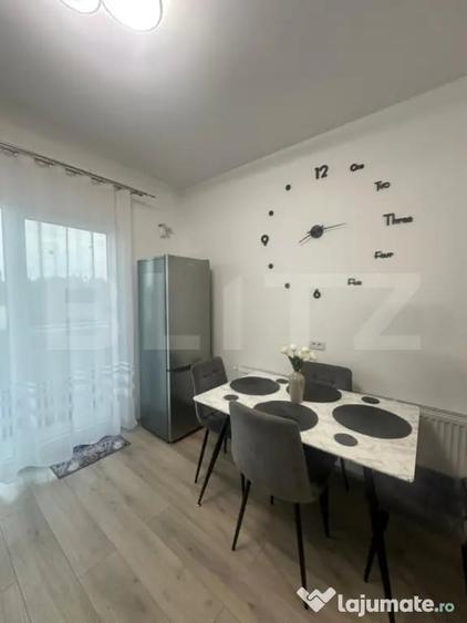 Apartament cu 2 camere semidecomandat în Aradului