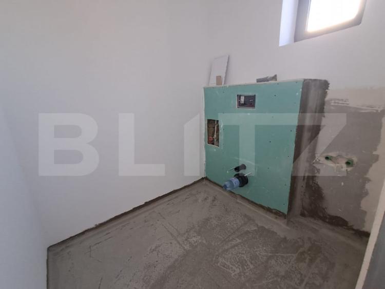 Spațiu comercial, de 65 mp, în Gheorghe Doja
