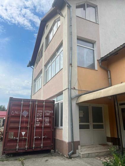Spațiu comercial, de 120 mp, în Exterior Vest