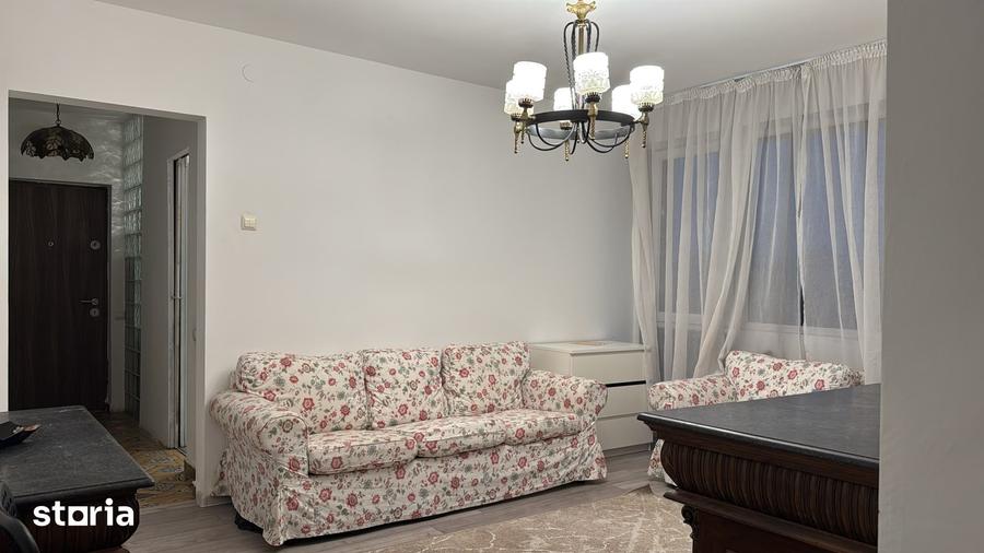 Apartament cu 3 camere în Vatra Luminoasă