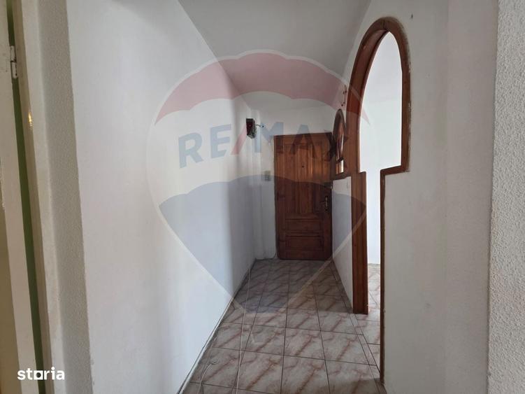 Apartament cu 2 camere decomandat în Sebeș