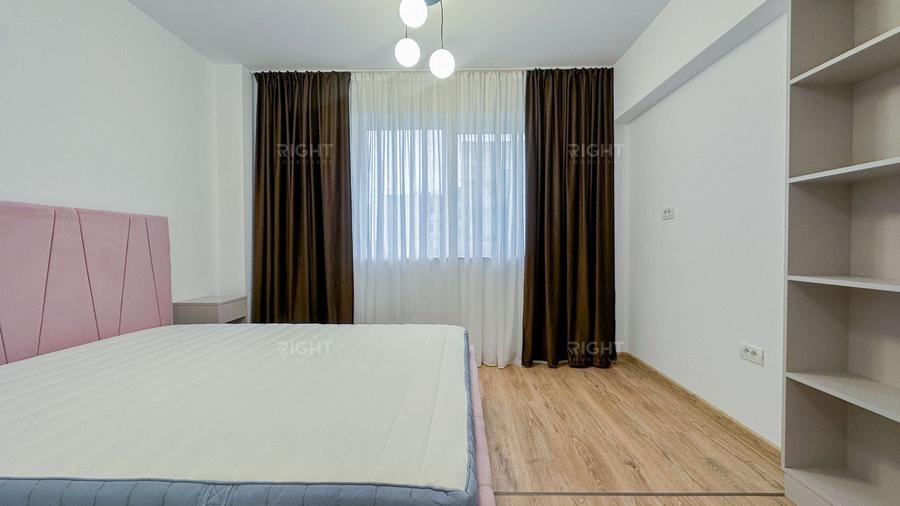 Apartament cu 3 camere decomandat, mobilat în Tractorul