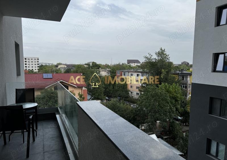Apartament cu 2 camere semidecomandat, mobilat în Păcii