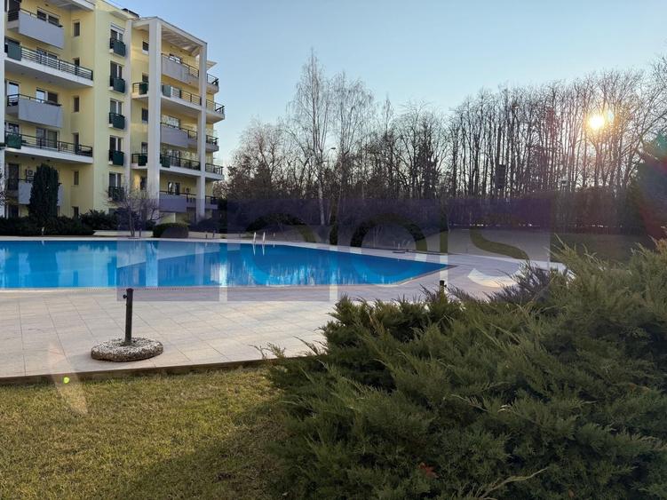 Apartament cu 4 camere decomandat în Herăstrău