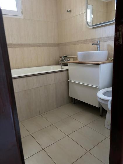 Apartament cu 3 camere decomandat în Chișinau