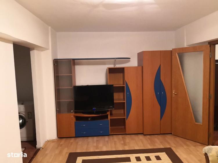 Apartament cu 2 camere în Păcii