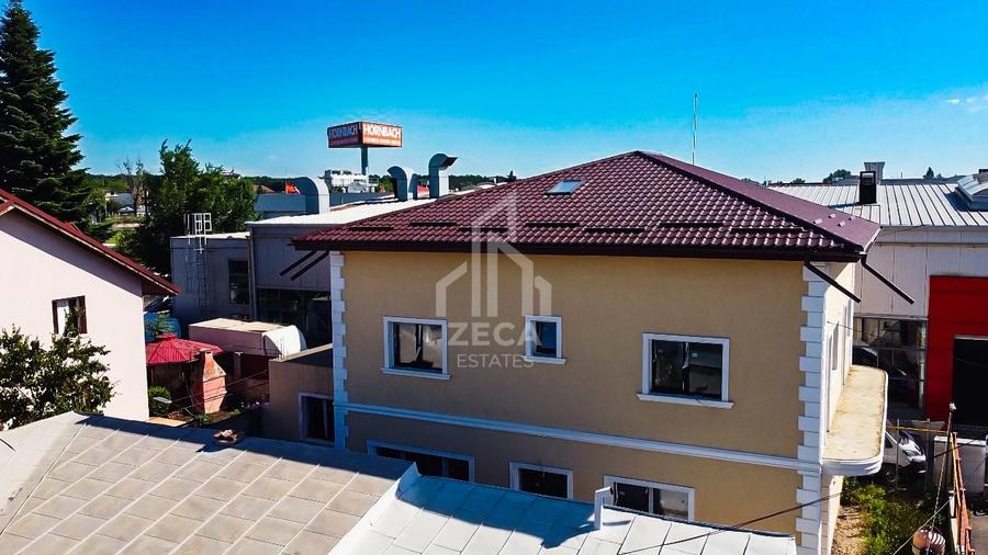 Casă individuală cu 7 camere cu Canalizare în Andronache