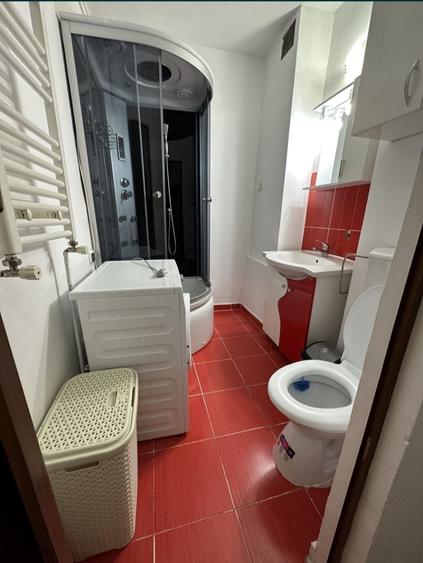 Inchiriez apartament cu 1 camera Rogerius, str. Aluminei - 4