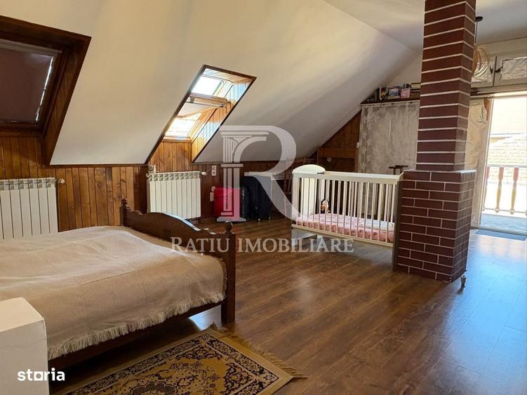 Casă cu 4 camere în Central