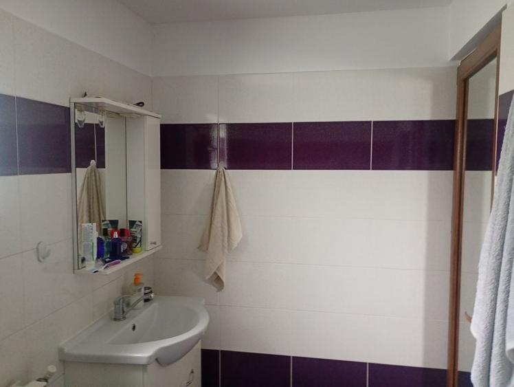 Casă cu 4 camere în Mărgineni