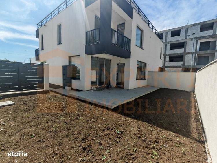 Casă cu 4 camere cu Teren 214 Mp în Palazu Mare