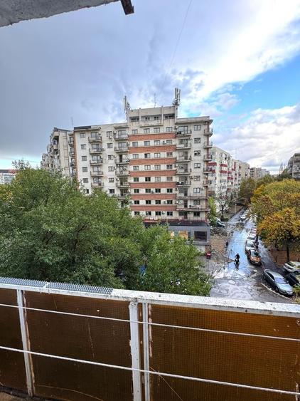 Apartament cu 2 camere decomandat, mobilat în Tineretului