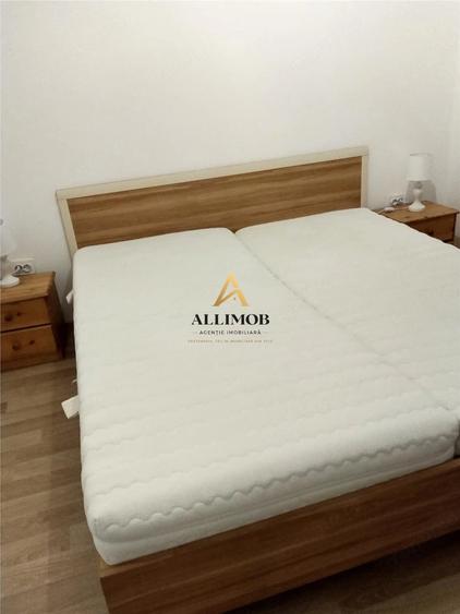Apartament cu 2 camere decomandat în B-dul București