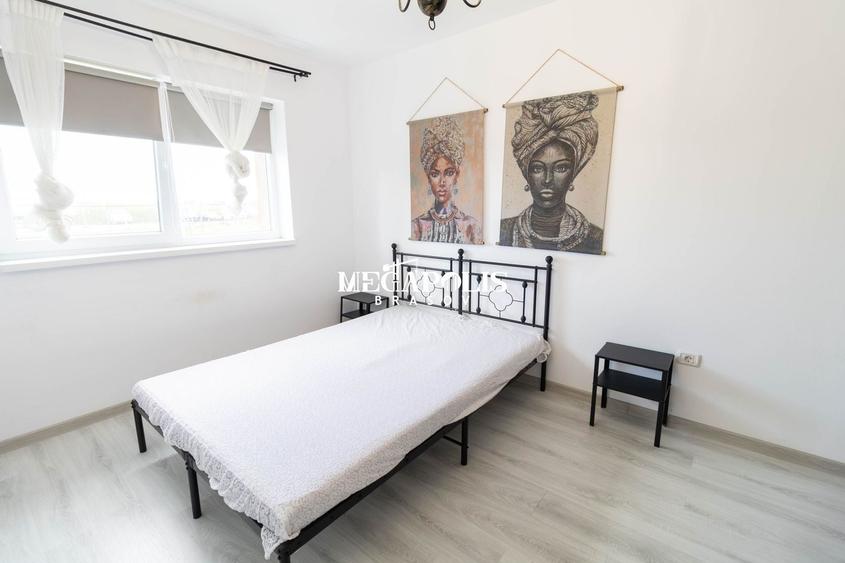 Apartament cu 2 camere semidecomandat în Sânpetru