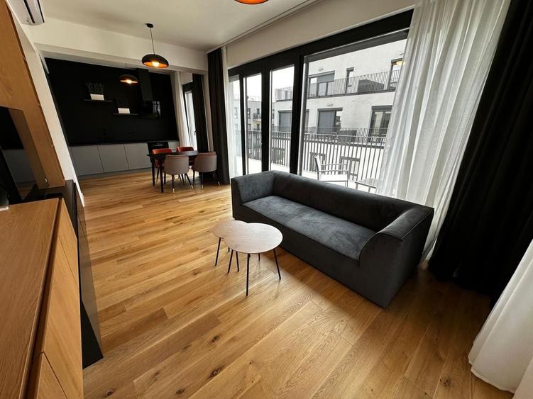 Apartament cu 3 camere, mobilat în Grivița